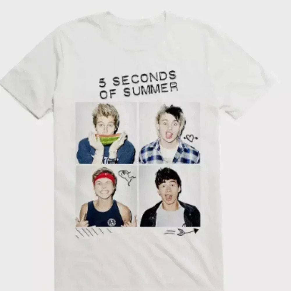 5 Seconds of Summer T-Shirt Hot Topic Size S